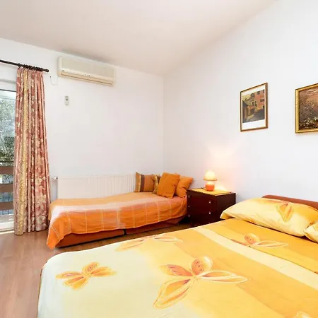 By The Sea Arbanija, Ciovo - 19527 Apartment Trogir